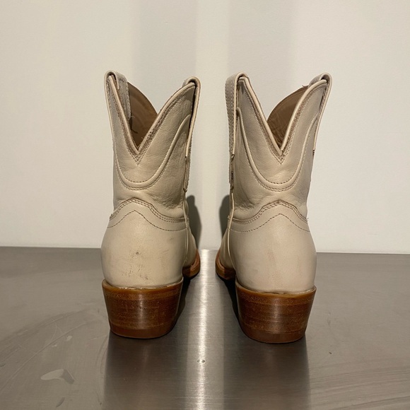 Tecovas The Penny “Bone” Cream Boots - Picture 4 of 6